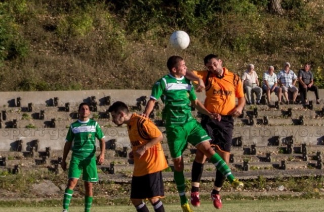 Янтра Габрово спечели три точки без игра, Ситомир не дойде