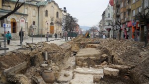 Работници и води повредили артефактите в центъра СНИМКИ