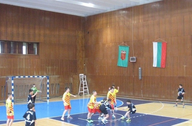 Момчетата на ХК Раховец първи на турнира Георги Божиков