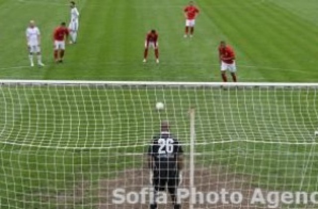 Увеличават Б група до 20 отбора, стадионите в елита задължително с осветление