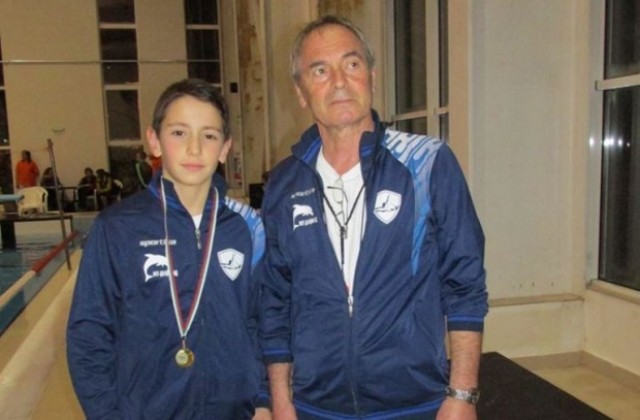 Таланти на ПСК „Черно море” донесоха 5 медала от плувния турнир „Цветница”