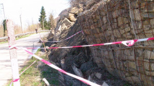 Свлачище се активизира до Сухиндол