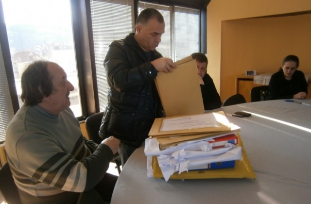 9 фирми кандидатстват да ремонтират улиците в Дупница