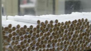 Задържаха двама заради разпространение на цигари без бандерол