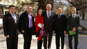 Китайски бизнесмени с интерес към летище Бършен