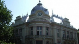 В библиотеката представят книгата Не ми показвай среден пръст Съдба