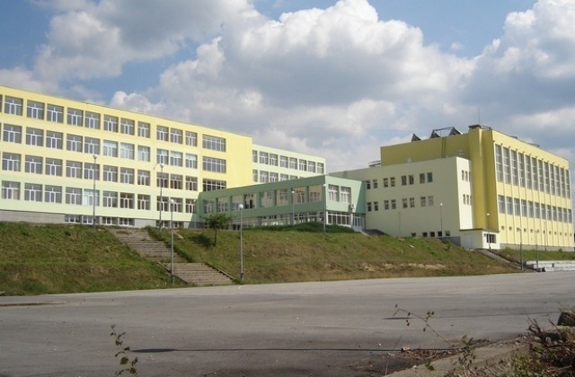 НЧ Габрово - 2002 и ПМГ Акад. Иван Гюзелев печелят финансиране по програма Култура