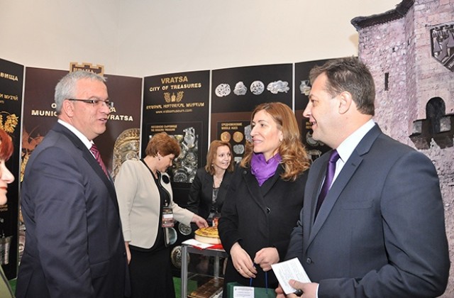 Враца пак впечатли с атрактивен щанд на туристическа борса