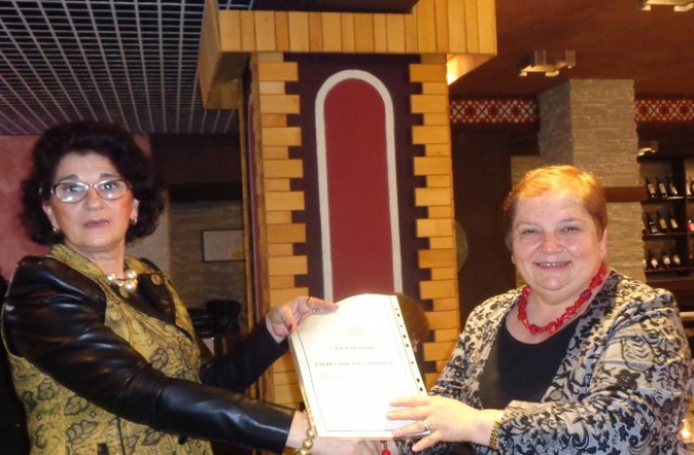 Завършиха първите курсисти в безплатната програма за английски език на СГЕРБ