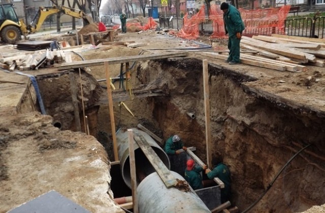 Водопроводът на Аспарухово пред авария, ремонтират го спешно