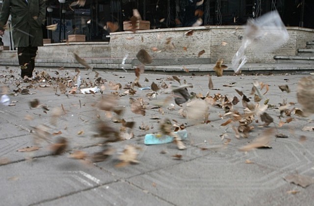 Пак жълт код заради силен вятър