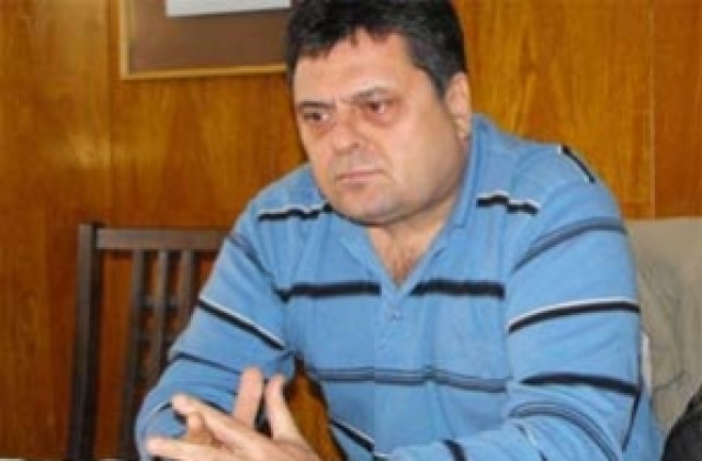Наско Анастасов отново осъди прокуратурата