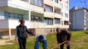 200 дръвчета засадиха от ГЕРБ за Седмицата на гората