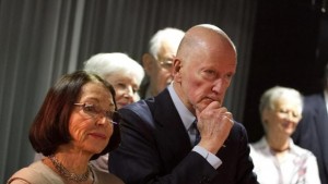 Царят е един от основните говорители на Първата световна конференция