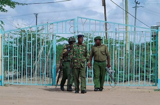 Кения бомбардира ислямистката групировка Аш Шабаб в Сомалия