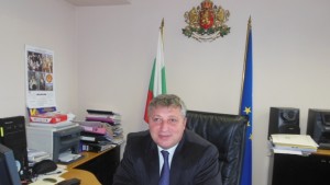 Бедствено положение в село Пелатиково затвориха пътя от Коняво за