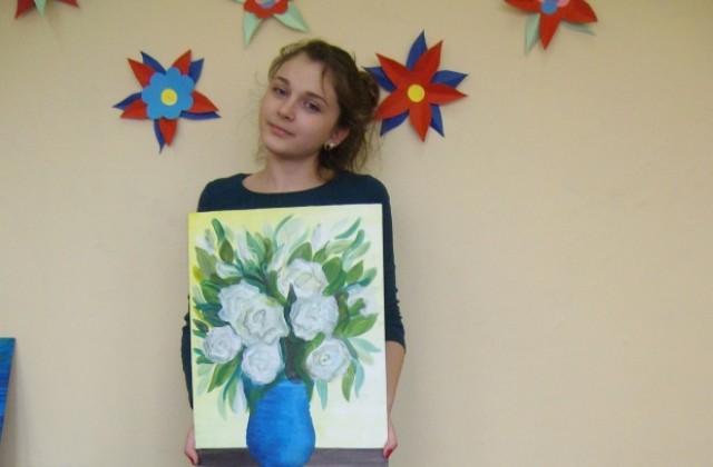 Никол Джоргова от ОДК с първо място от международен конкурс в Казанлък