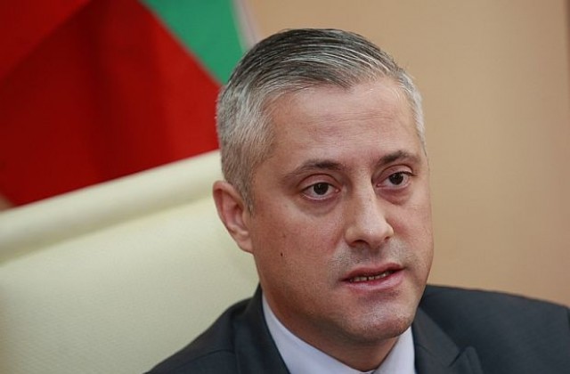 Лукарски съветва бизнеса да погледне към пазарите извън Евросъюза