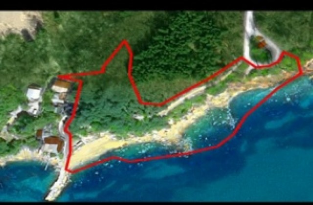 Спират строежа на Фичоза