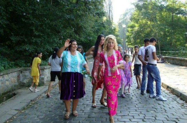 8 април - Международен ден на ромите