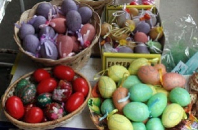 Великденско настроение завладя Изложбените зали във Велико Търново