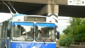 Работниците на пернишкия Тролейбусен транспорт излязоха на протест