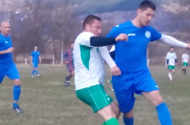 Футболни битки по селата на Разпети петък и в понеделник