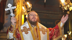Дядо Владика идва на втория ден от Великденските празници
