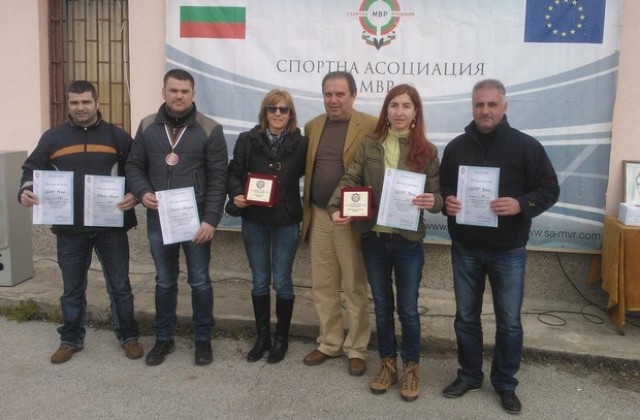 Врачанските полицаи - сред отличниците в стрелбата