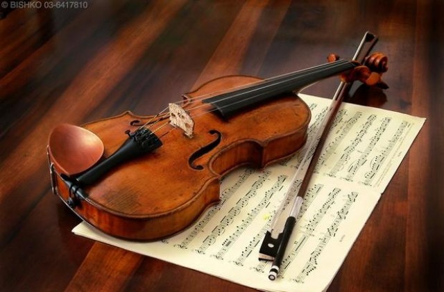 Пореден майсторски курс по цигулка и виола организират в НУИПанайот Пипков