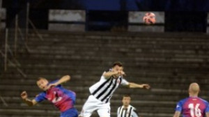 Локо Пд запрати с все сила Марек към Б група