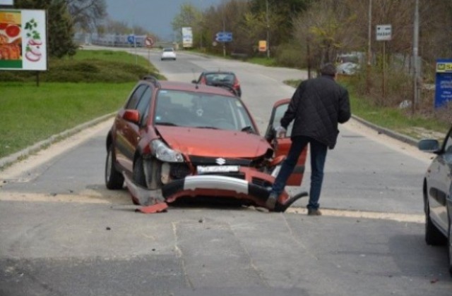 Бременна жена пострада в катастрофа