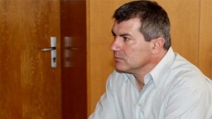 Ролев към кмета Предизборната агитация започна с проекта за ремонт