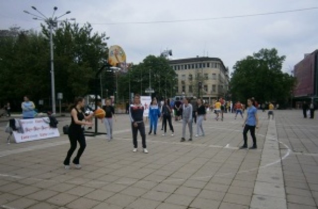Спортувай в твоя град отново в Кюстендил- бягане, колоездене, стрийт баскет
