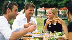 Българинът яде помалко зеленчуци пие повече алкохол