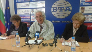 Пенсионерският клуб в Самоводене чества 35 години от създаването си