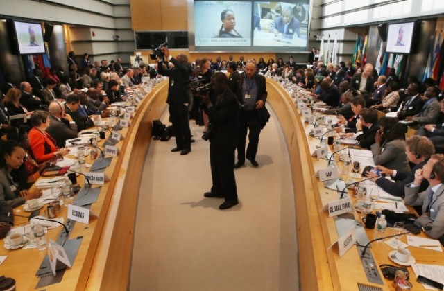Финансовите лидери призоваха Гърция за споразумение с кредиторите