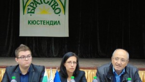 Кирил Калфин пред МГЕРБ Кюстендил Благодарение на Вас младите хора