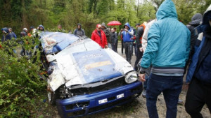 Катастрофа на рали Варна временно прекратиха състезанието