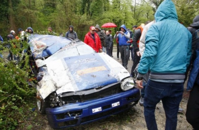 Катастрофа на рали Варна, временно прекратиха състезанието