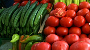 Български домати над 3 лева на едро