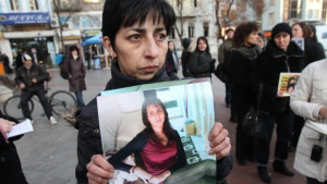 Варненски депутат Родители пазете се от адвокати лешояди