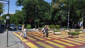 Започва пребоядисване на пътеките