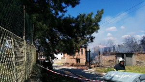 80годишна загина при пожар на къща в Лясковец