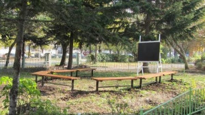 Класна стая на открито е новата придобивка в НУ Патриарх