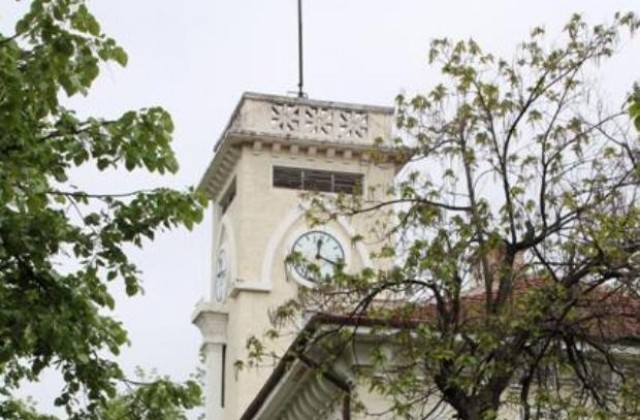 Всяко трето дете в семейството с право да чете безплатно книга от регионалната библиотека