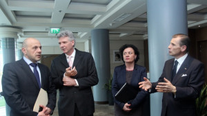 Стартират два проекта за обезвреждане на опасни пестициди и отпадъци