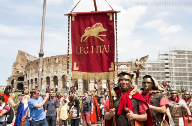 Реенактори от Свищов се включиха в празниците за 2768 г. от основаването на Рим