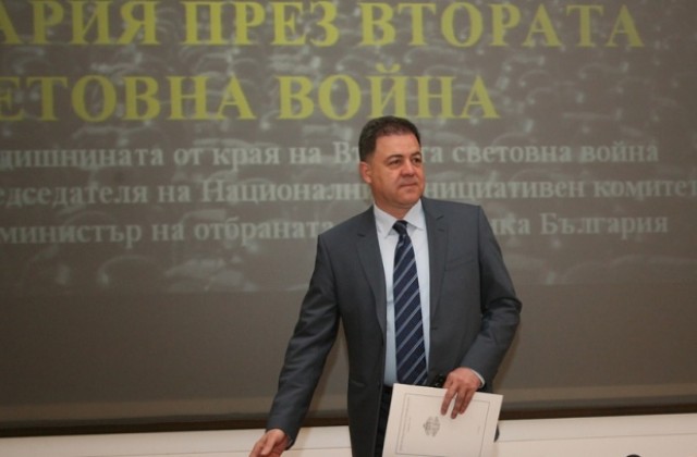 Военният министър търси вариант за безплатни стари изтребители от САЩ