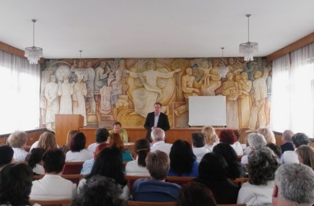 Кметът Иван Иванов: Политическите пристрастия няма да попречат на развитието на болницата